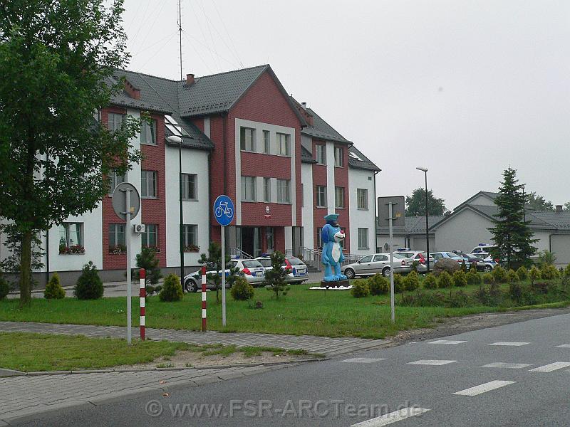 010.jpg